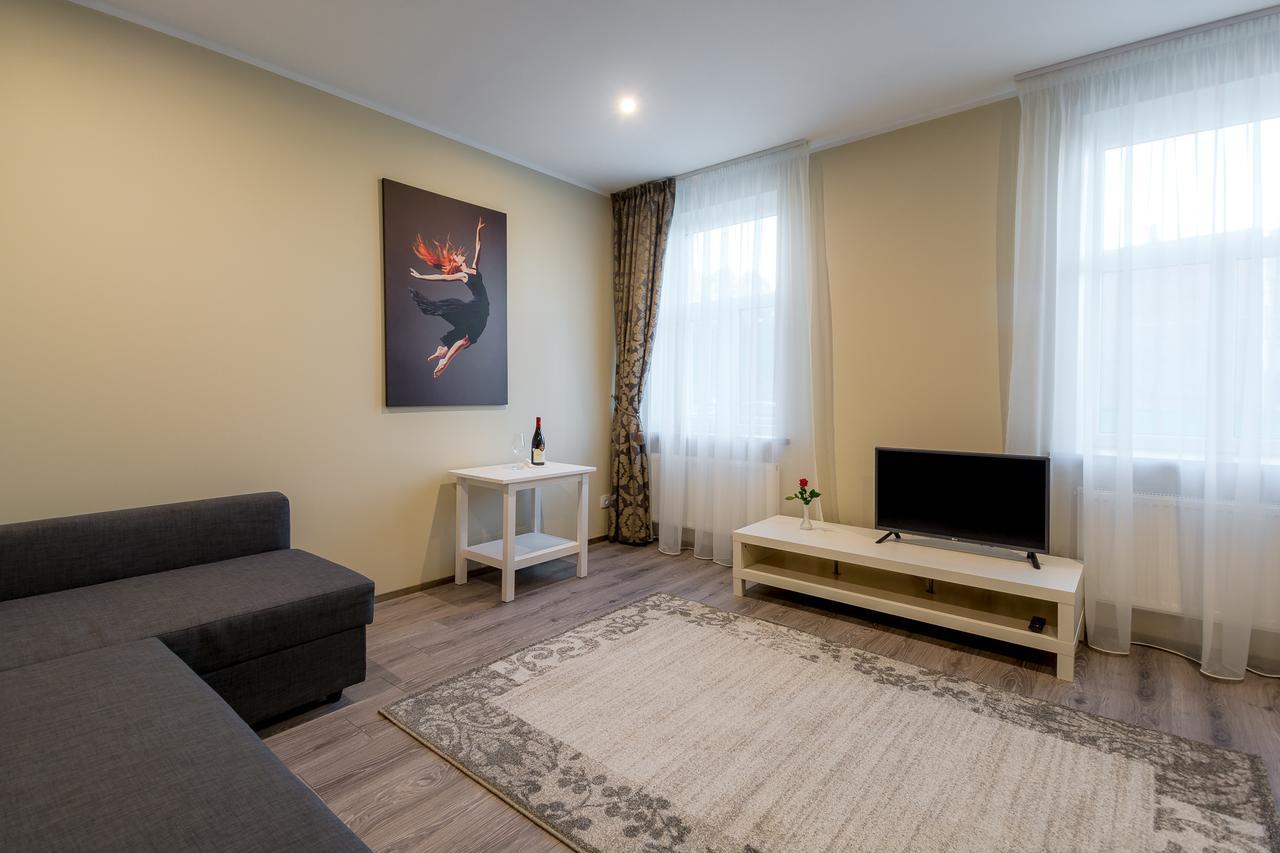 Kolumbs Junior Suite Liepaja Exterior photo